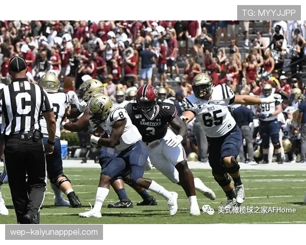 卡纳瓦罗高位逼抢如何撕裂防线并强化防守体系